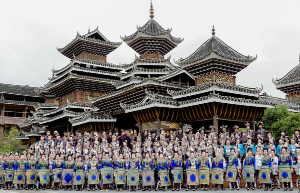 反扒“太空人”下月走上南京路